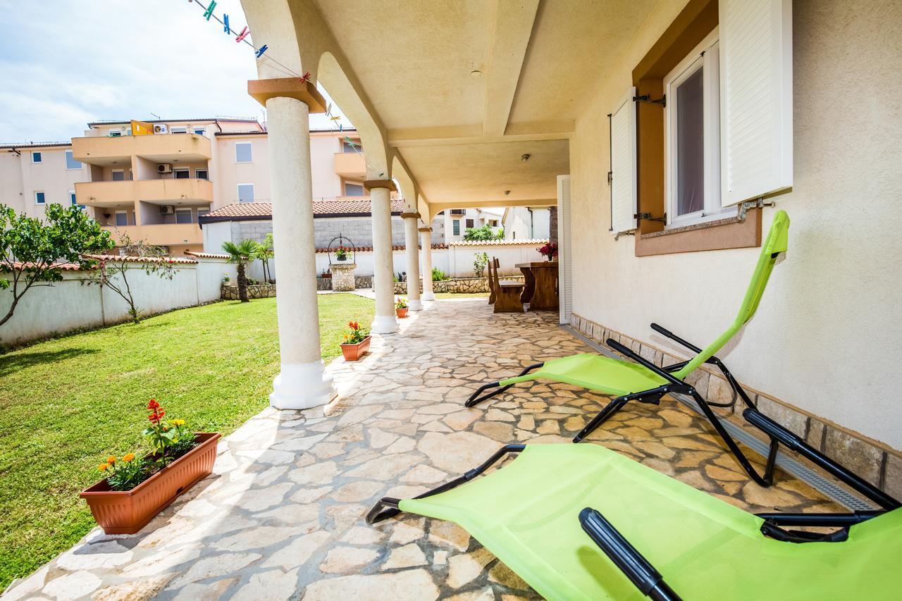 Apartment Carolina ลิทซ์ยัน ภายนอก รูปภาพ